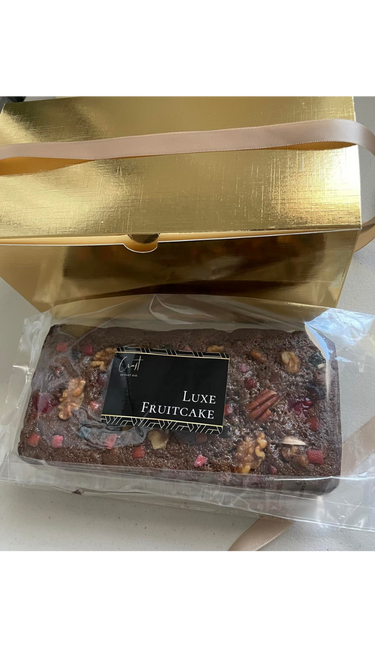 Customer provided image of the Luxe Fruitcake