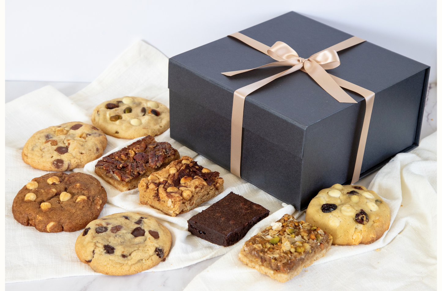 Cookies & Bars Treat Box